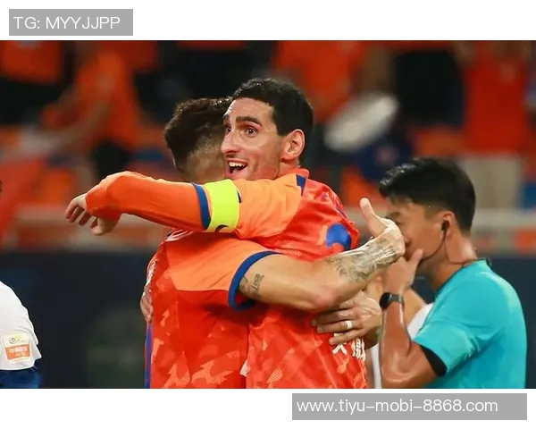 帕金斯谈哈斯勒姆替补生涯:坐在替补席上并非轻松之路 帕金斯谈哈斯勒姆替补生涯:坐在替补席上并非轻松之路