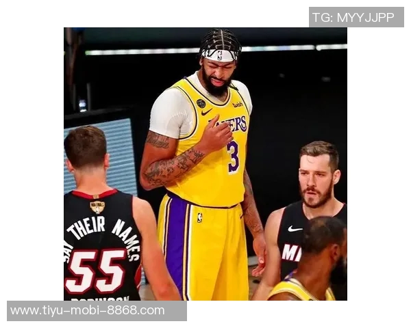 浓眉强势回归全场最高24分14板下半场独得20分助球队反弹